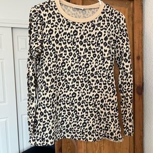 Cheetah print tee